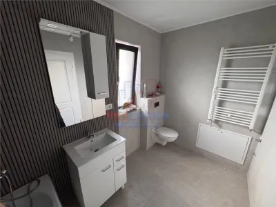 Zona capat CUG apartament 4 camere - foto 10