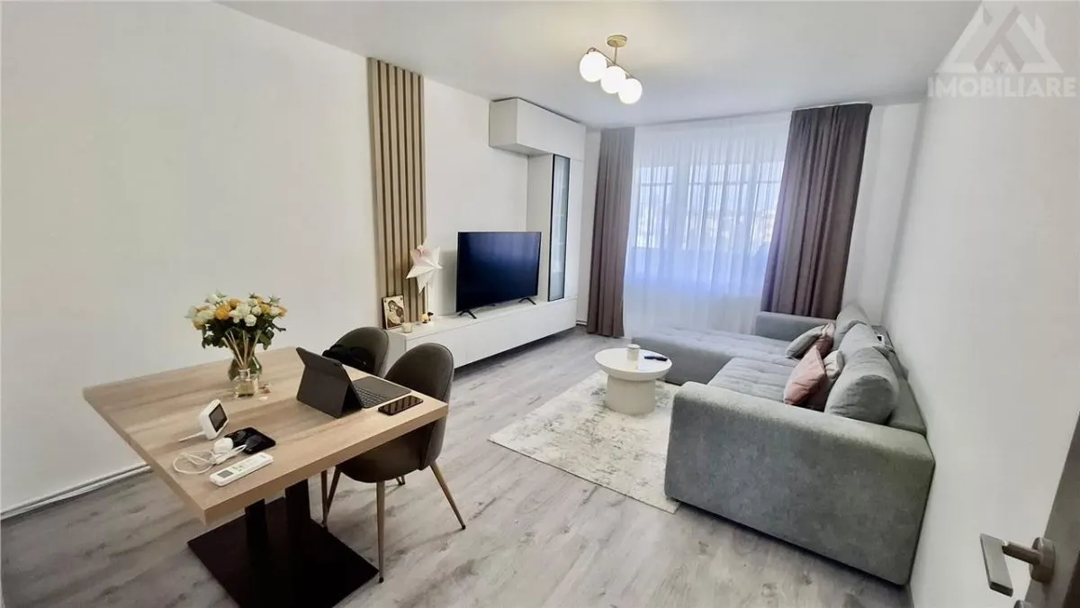 Apartament 3 camere - Alexandru cel Bun - foto 9