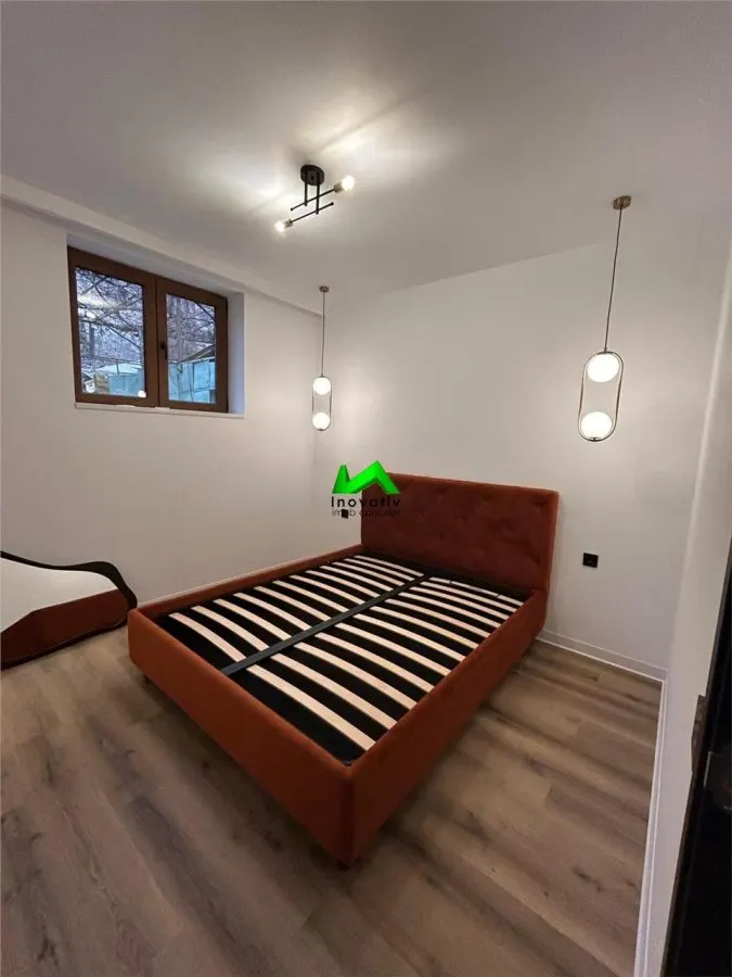 Apartament LUX de vanzare 3 camere Sibiu Piata Mica - foto 3