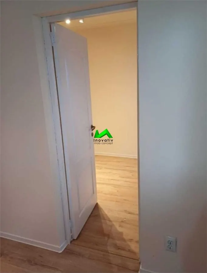 Apartament 2 camere de vanzare Sibiu Zona Tiglari - foto 3