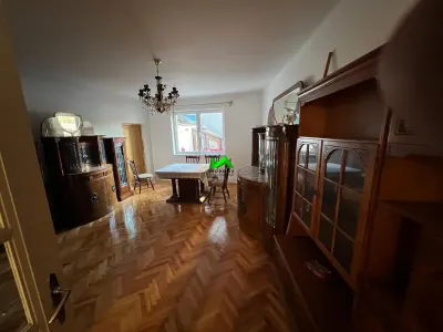 casa de inchiriat 5 camere Sibiu Zona LUPTEI - foto 3