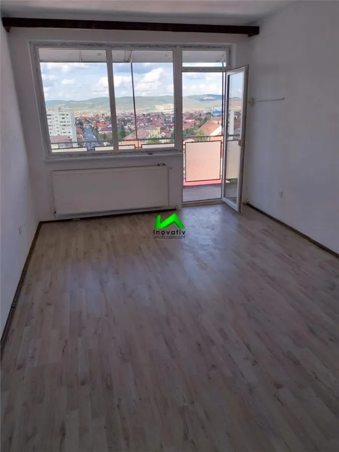 Apartament de vanzare 3 camere Sibiu Mihai Viteazul - foto 1