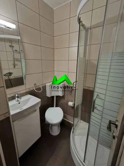Apartament 4 camere decomandat Sibiu Vasile Aaron - foto 6