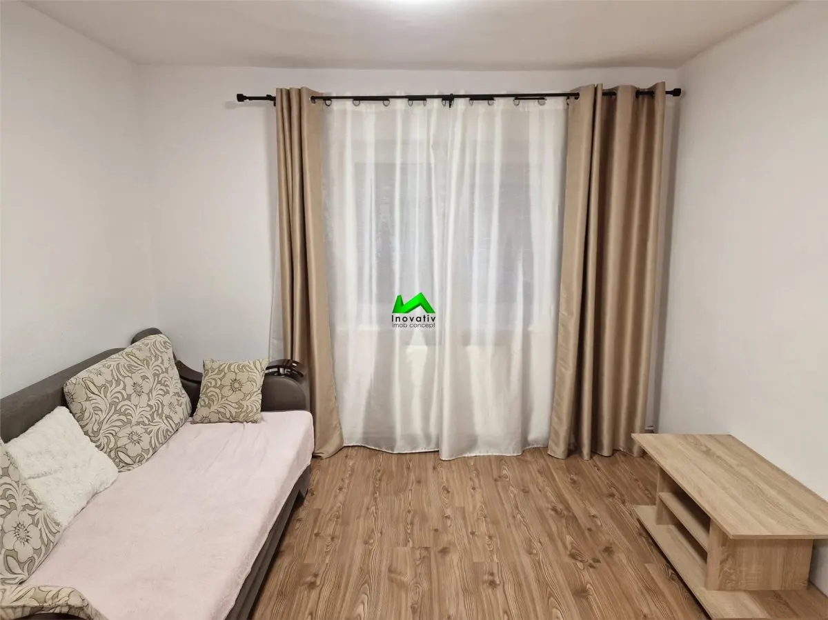 Apartament 3 camere de vanzare 2 bai Sibiu Terezian - foto 2