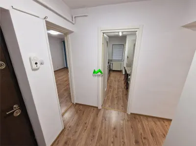 Apartament 3 camere de vanzare 2 bai Sibiu Terezian - foto 3