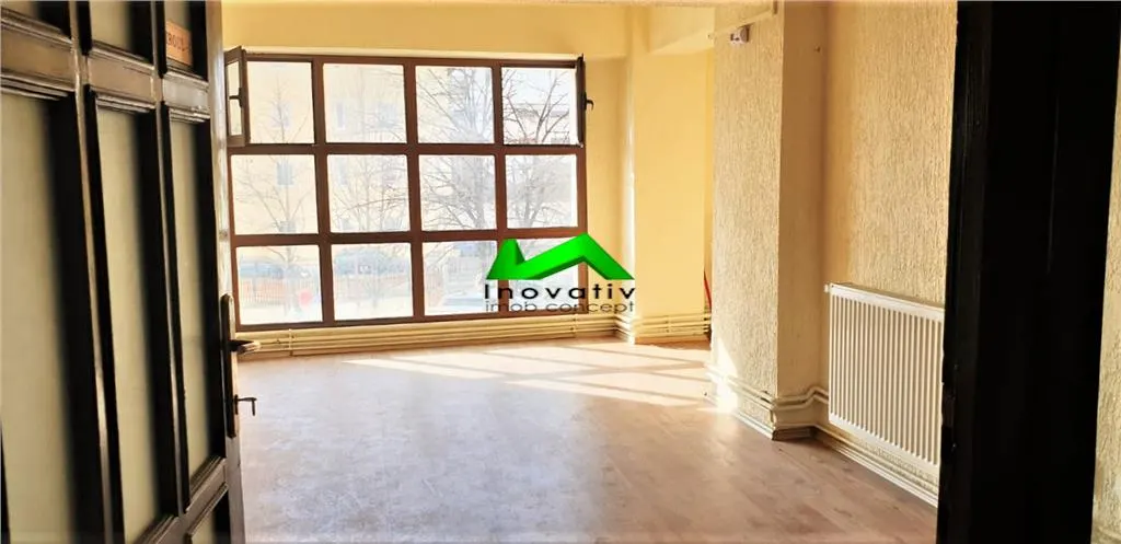 Spatii comerciale birouri Sibiu zona Alba Iulia - foto 1