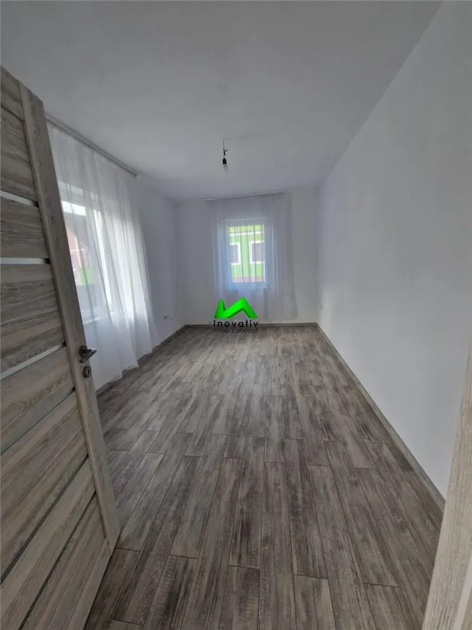 Casa de vanzare  Cristian Sibiu - foto 4