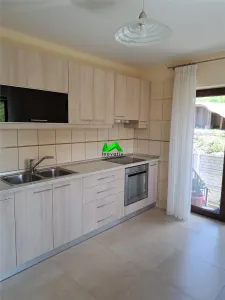 Casa de vanzare 5 camere Sibiu Sura Mare - foto 8