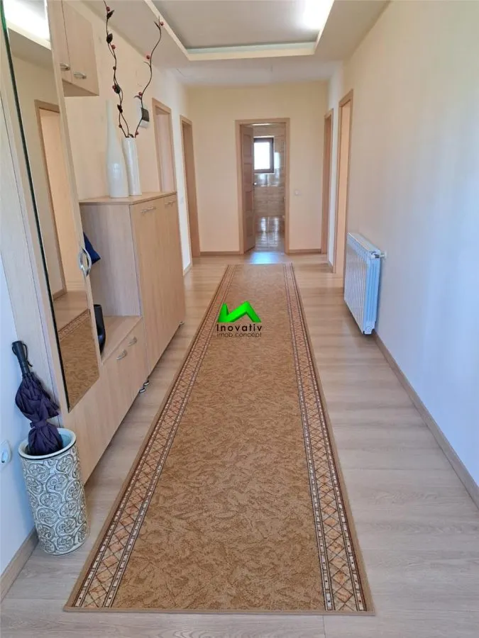 Casa de vanzare 5 camere Sibiu Sura Mare - foto 9