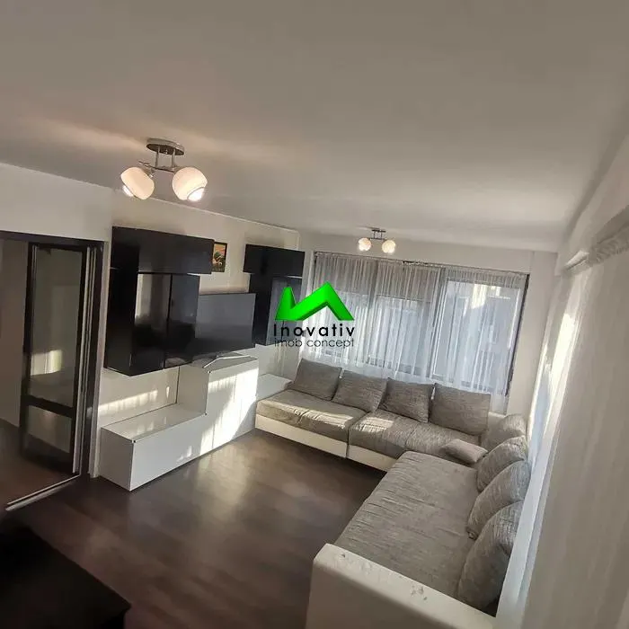 Apartament de inchiriat 3 camere Sibiu Calea Cisnadiei - foto 1