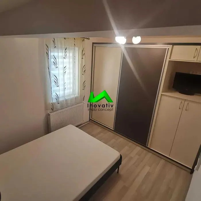 Apartament de inchiriat 3 camere Sibiu Calea Cisnadiei - foto 3