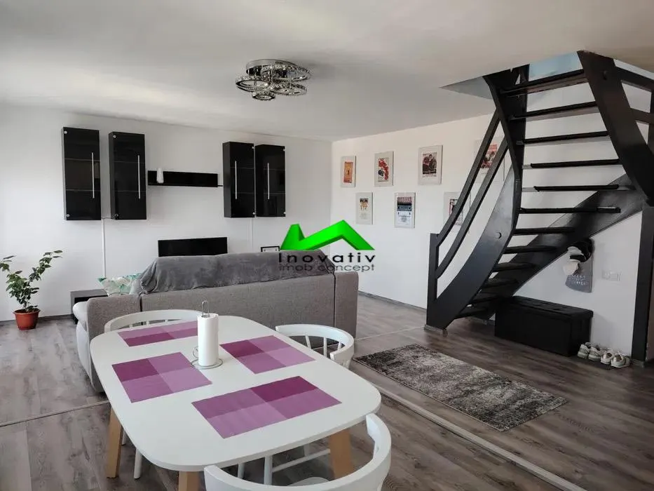 Apartament 3 camere de inchiriat balcon Sibiu Vasile Aaron - foto 1