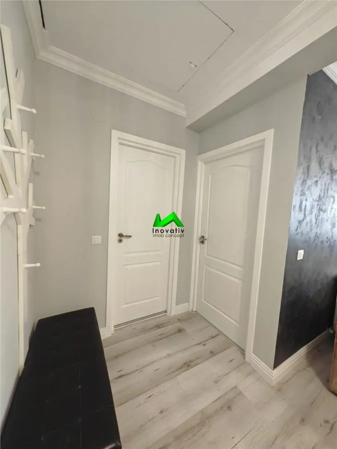 Apartament de vanzare 2 camere Sibiu Central Piata Cibin - foto 10