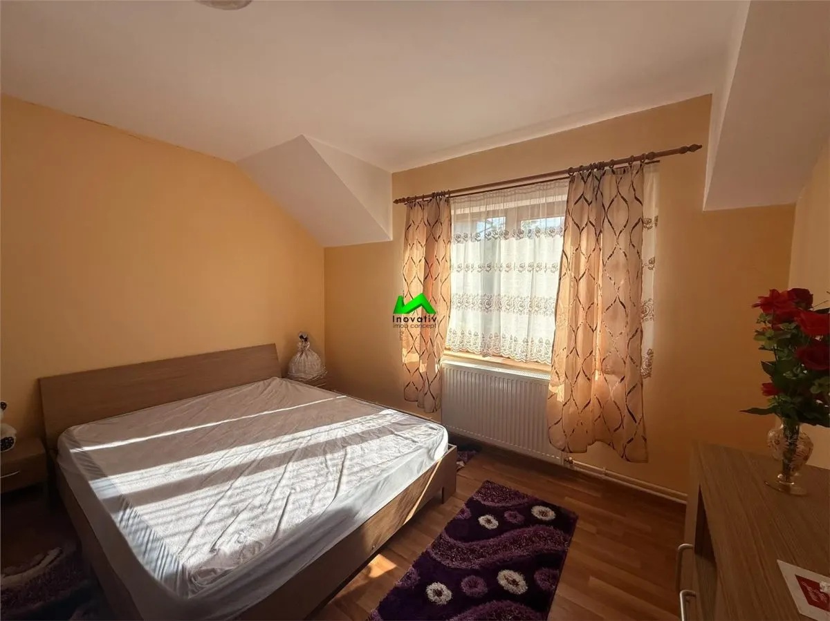 Casa de vanzare 4 camere garaj teren Micesti Alba - foto 3