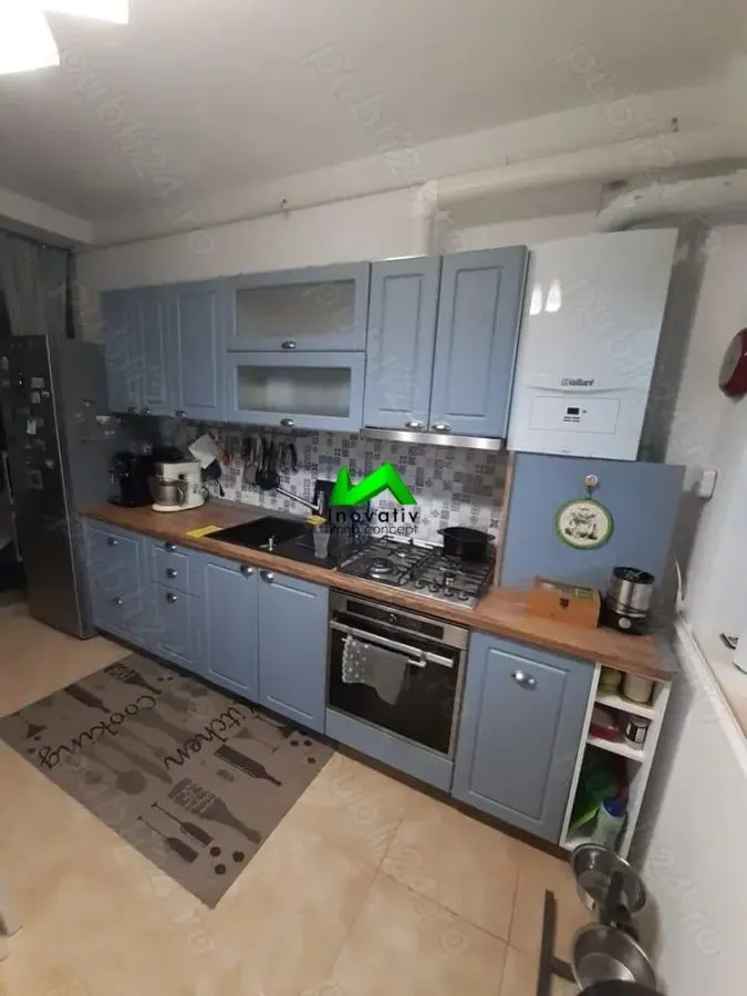 Apartament de vanzare 3 camere gradina Sibiu C Surii Mici - foto 2