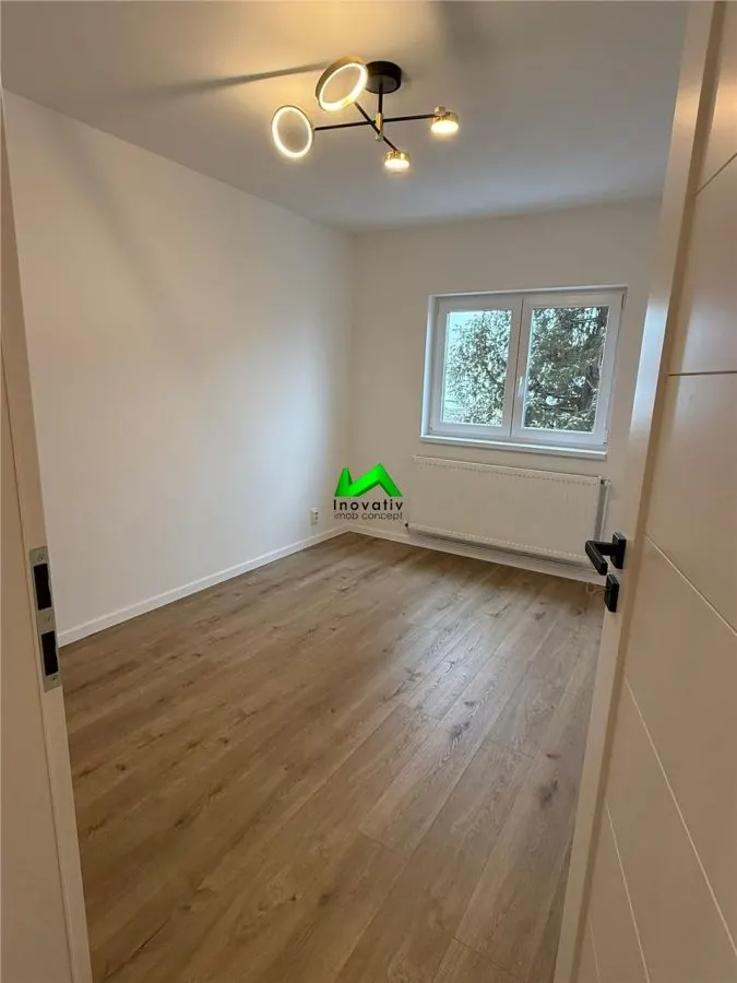 Apartament de vanzare 3 camere Sibiu Turnisor - foto 8