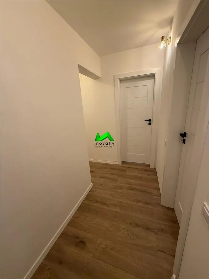 Apartament de vanzare 3 camere Sibiu Turnisor - foto 9