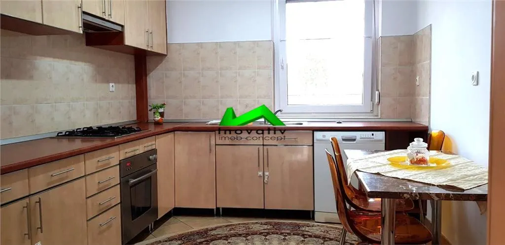 Casa 5 camere 2 bai teren Sibiu Trei Stejari - foto 9