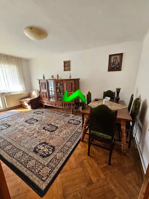 Apartament de inchiriat 3 camere Sibiu Central - foto 1
