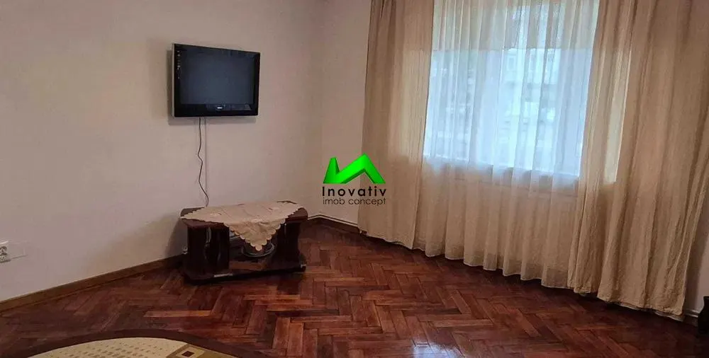 Apartament de inchiriat 3 camere Sibiu Terezian - foto 5