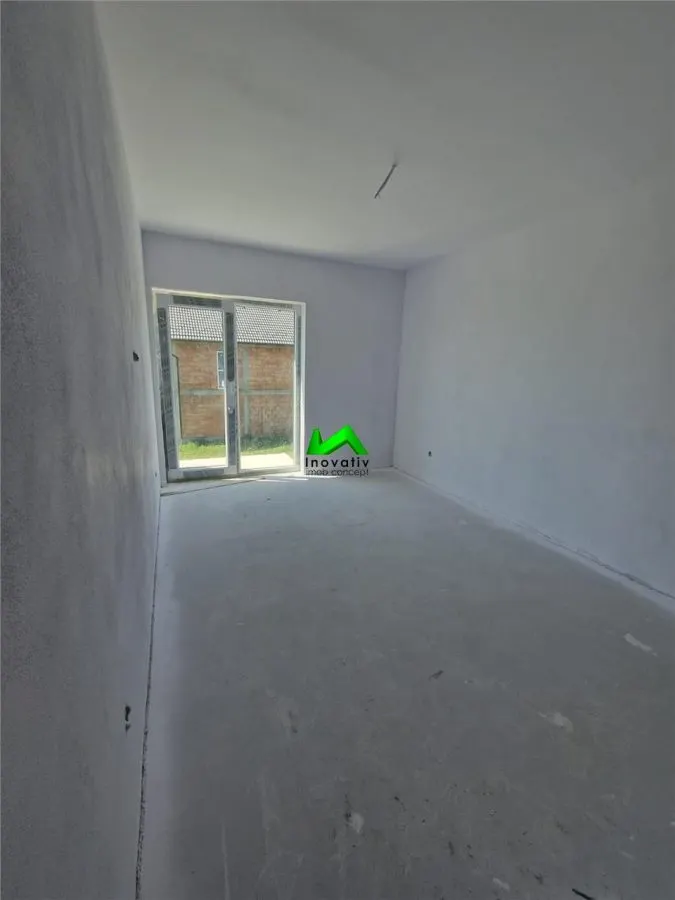 Casa de vanzare 4 camere Sibiu Sura Mica - foto 10