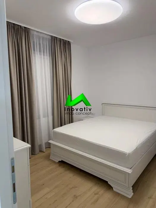 Apartament de inchiriat 3 camere Sibiu Vasile Aaron - foto 1