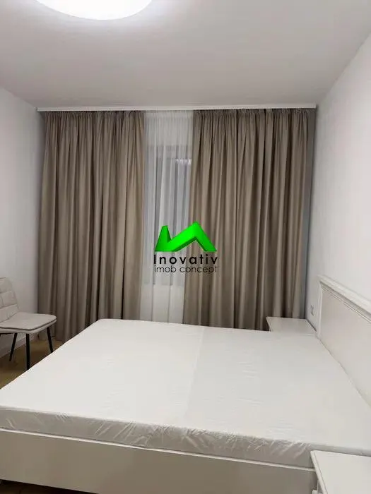 Apartament de inchiriat 3 camere Sibiu Vasile Aaron - foto 2