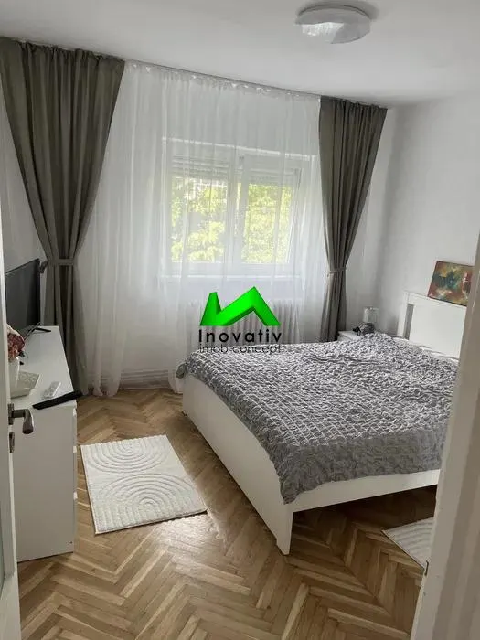 Apartament de inchiriat 2 camere decomandate Sibiu Central - foto 1