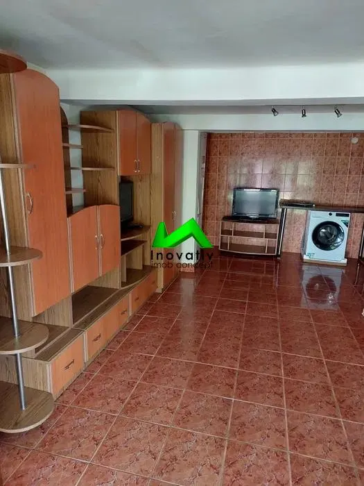 Casa individuala de inchiriat 4 camere Sibiu Vasile Aaron - foto 3