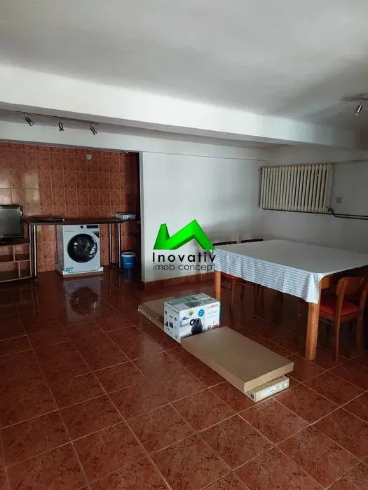 Casa individuala de inchiriat 4 camere Sibiu Vasile Aaron - foto 4