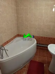 Casa individuala de inchiriat 4 camere Sibiu Vasile Aaron - foto 6