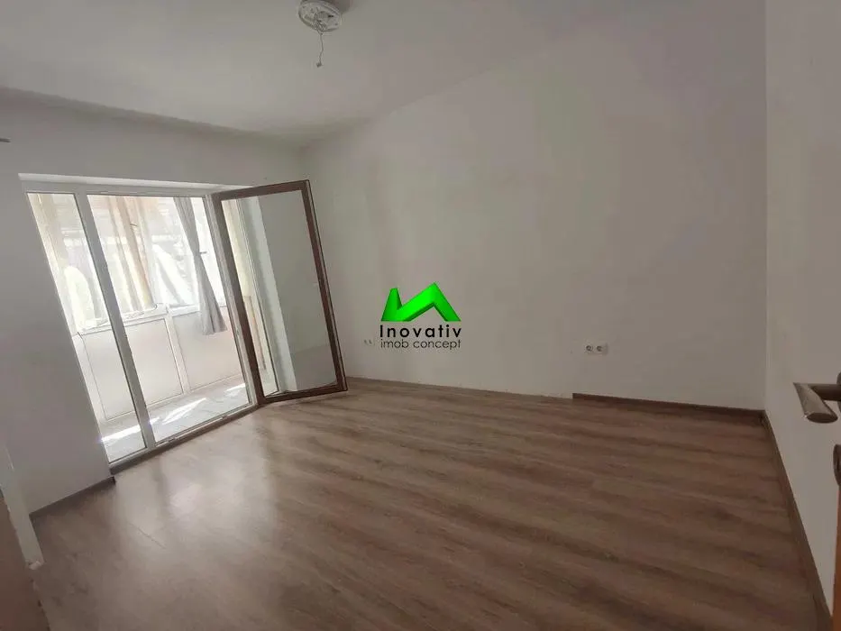 Apartament de vanzare 2 camere Sibiu Calea Cisnadiei - foto 2