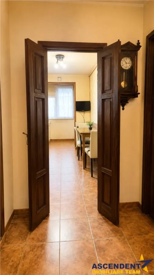 Etaj1, structura pe 62mp utili, design apreciabil, beci, 2 locuri parcare, Semicentral, Brasov - foto 4