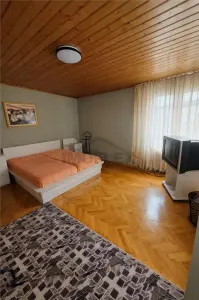 Casa de inchiriat, 200mp, 5 camere, cu parcare, zona Dorobantilor, cartier Gheorgheni - foto 3
