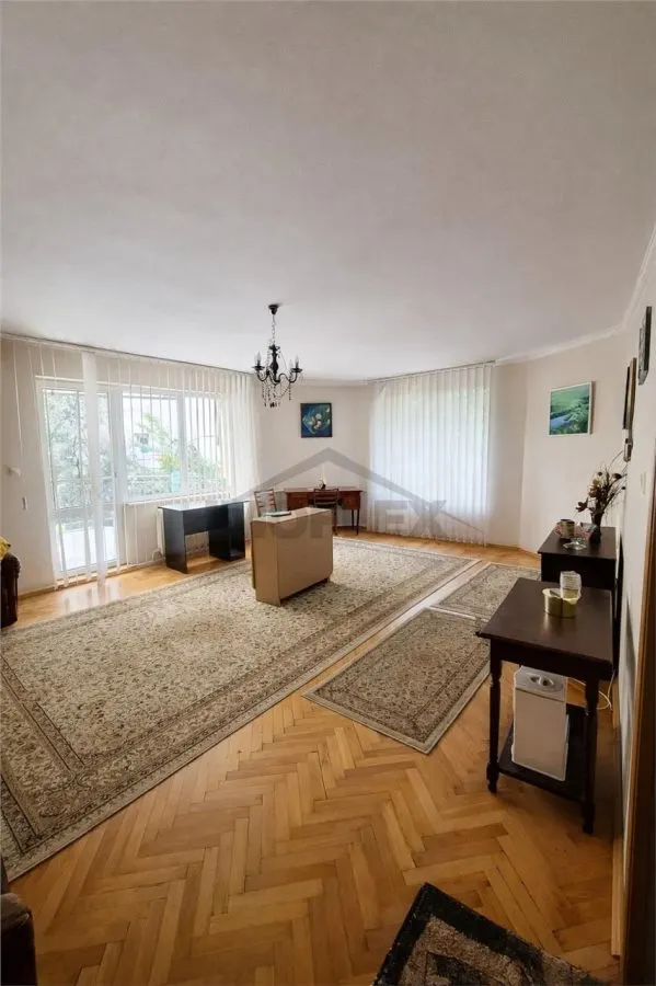 Casa de inchiriat, 200mp, 5 camere, cu parcare, zona Dorobantilor, cartier Gheorgheni - foto 4