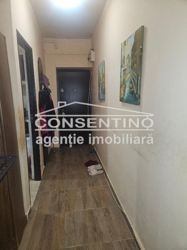 Garsoniera , bloc de apartam, Centru , 44 mp - foto 4