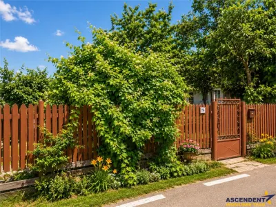 Casa traditionala, cu 2.000mp teren roditor, Izvoarele, Prahova - Malu Vanat