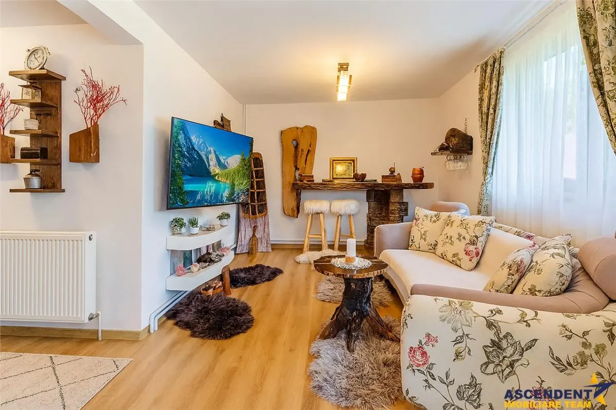 Refugiu pretios:jacuzzi, lemn masiv,2.000 mp teren,4 dormitoare, cuptor, investitie turistica - foto 2