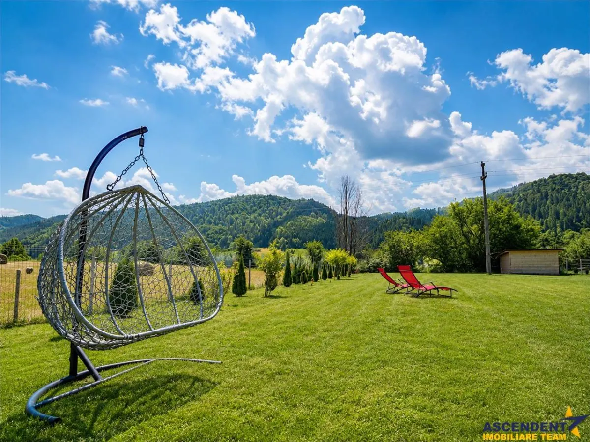Refugiu pretios:jacuzzi, lemn masiv,2.000 mp teren,4 dormitoare, cuptor, investitie turistica - foto 4