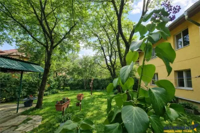 Imobil cu gradina verde, in ariere placuta, Tractorul, Brasov - foto 2