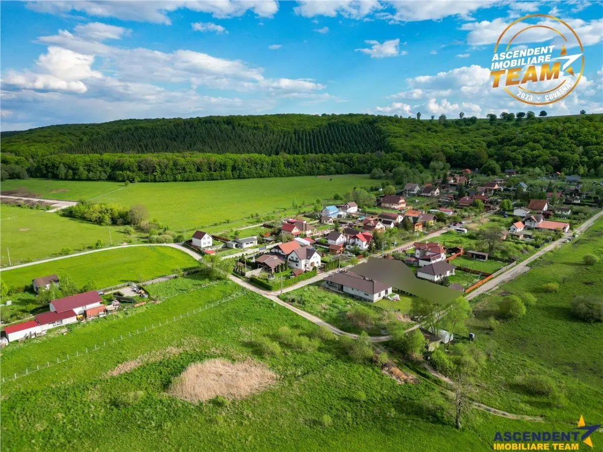 Casa noua, spatioasa, panorama superba, Benedek Mezo, Sfantu Gheorghe:Film& 3D! - foto 1