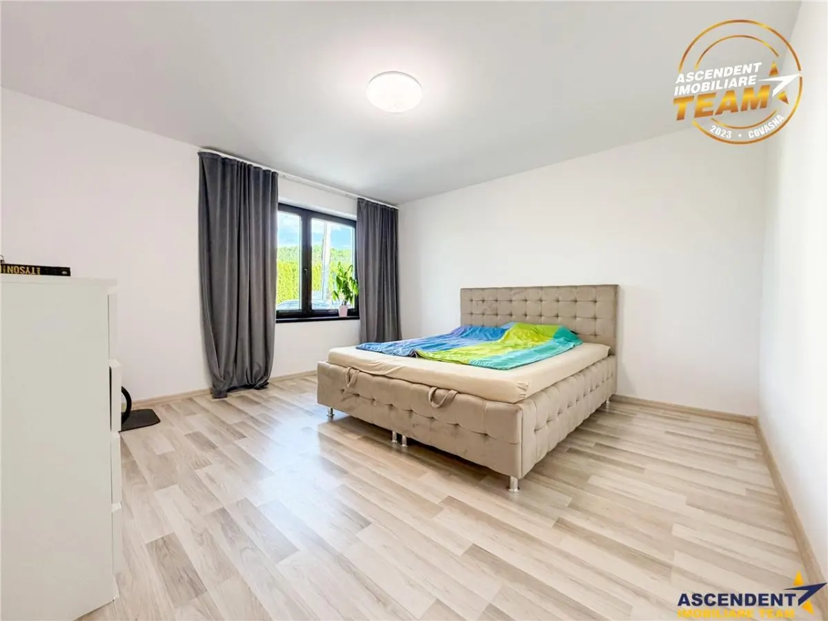 Casa noua, spatioasa, panorama superba, Benedek Mezo, Sfantu Gheorghe:Film& 3D! - foto 5