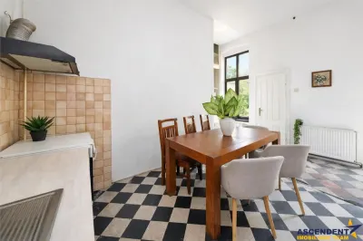 Apartament in vila cu amprenta istorica,180mp,gradina,pod,Centrul Istoric,Brasov - foto 6