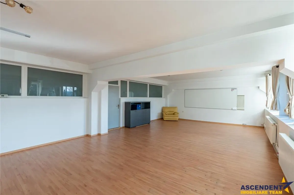 Spatii de birouri pentru afaceri care apreciaza profesionalismul - foto 5
