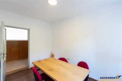 Spatii de birouri pentru afaceri care apreciaza profesionalismul - foto 10