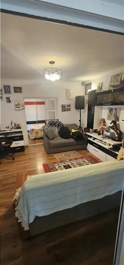 Casa cu teren  Soseaua Giurgiului-Brancoveanu - foto 1