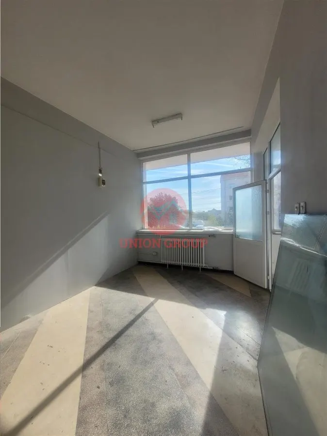 Spatiu Comercial, 460 mp, Agigea, Zona Centrala, Foarte Vizibil și Bine Pozitionat - foto 4