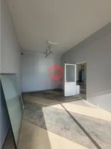 Spatiu Comercial, Etaj 1, 300 mp - Agigea Zona Centrala, Foarte Vizibil și Bine Pozitionat, - foto 9