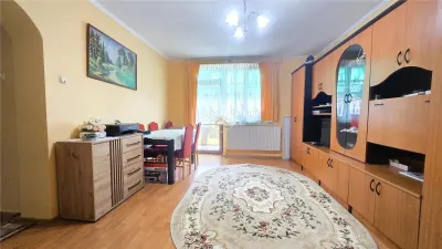 VIDEO | Etaj II | Apartament decomandat cu 2 camere in Livada - foto 3