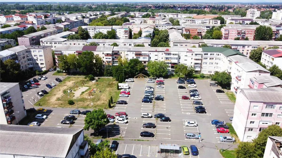 Micro 16 | Apartament decomandat cu 4 camere si 2 balcoane - foto 20